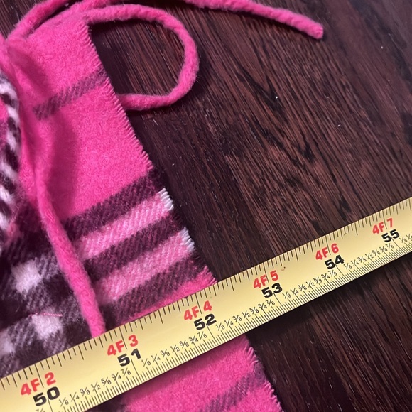 100% Cashmere Genuine Burberry Scarf (Please Read) - Picture 9 of 16